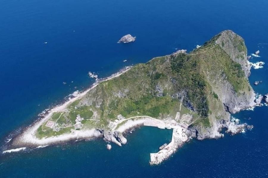 
                                                                                                        【上山下海】航海王初體驗、海上基隆嶼、九份老街、十分瀑布一日
                                                                                                        