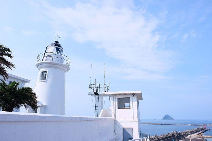 
                                                                                                        【魅力基隆】浪漫希臘風燈塔、夢幻情人湖、外木山濱海大道踩風二日
                                                                                                        