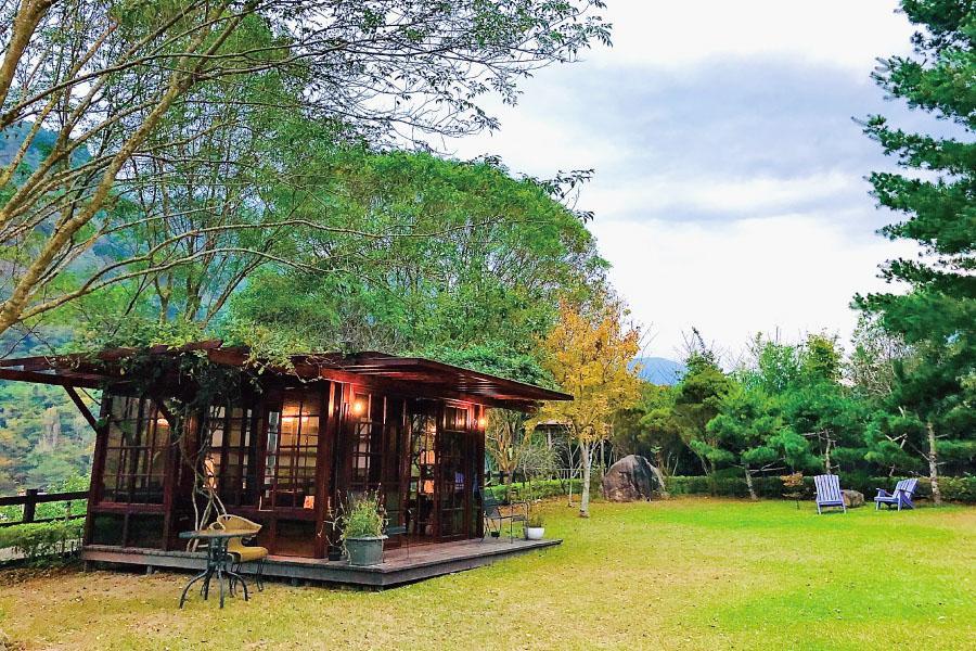 
                                                                                                        【質感風格系】自然食農-私房雨露、八仙山森林遊樂園區、慢城木雕達人二日遊_台北出發
                                                                                                        