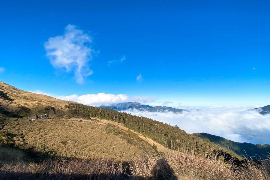 
                                                                                                        【季節百岳】合歡高山杜鵑花海繽紛、谷關日式溫泉美食、新社採菇體驗三日遊
                                                                                                        