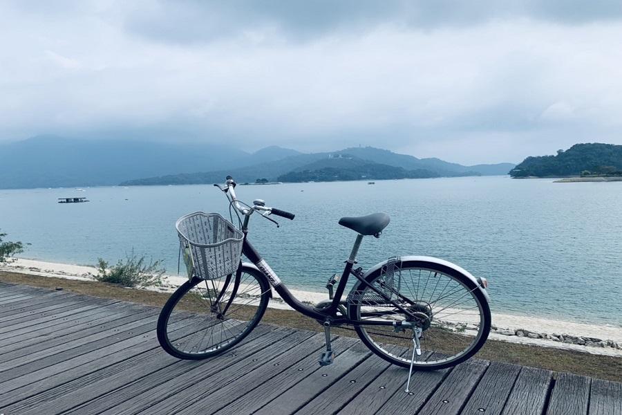 
                                                                                                        【戀上水沙連】日月潭大觀發電廠古隧道秘境、澀水森林步道、微笑天梯三日遊
                                                                                                        