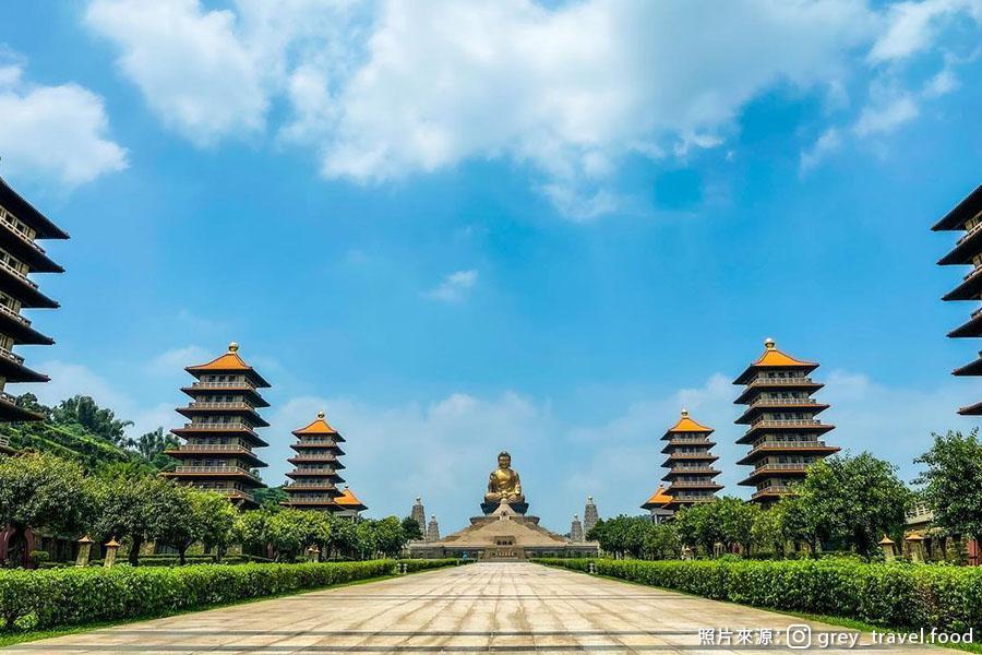 
                                                                                                        【探索港都】月地一線天、台塑王氏昆仲公園、佛陀紀念館二日
                                                                                                        