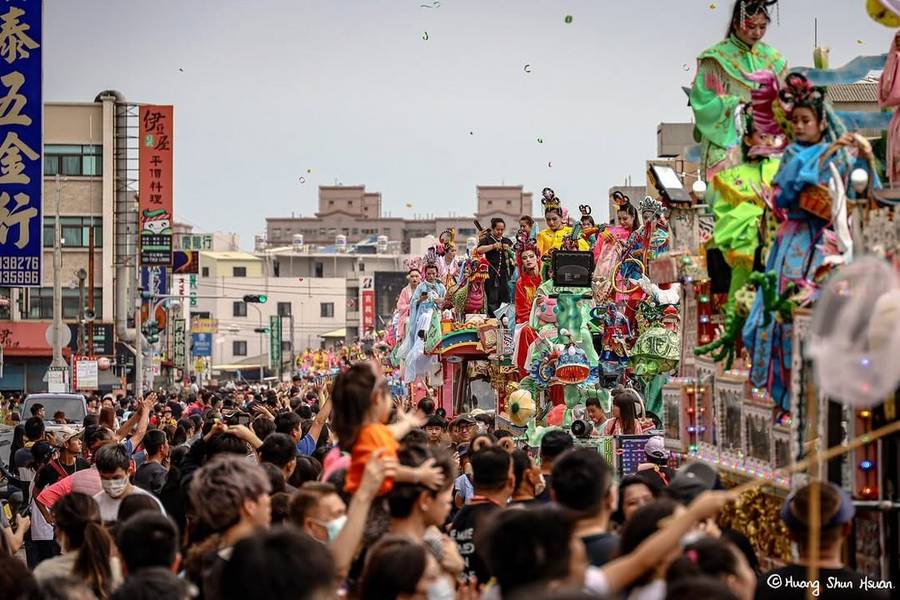 
                                                                        北港迎媽祖、百年藝閣遊街、桐花滿徑、有風的地方、與媽祖有約二日-新北
                                                                        