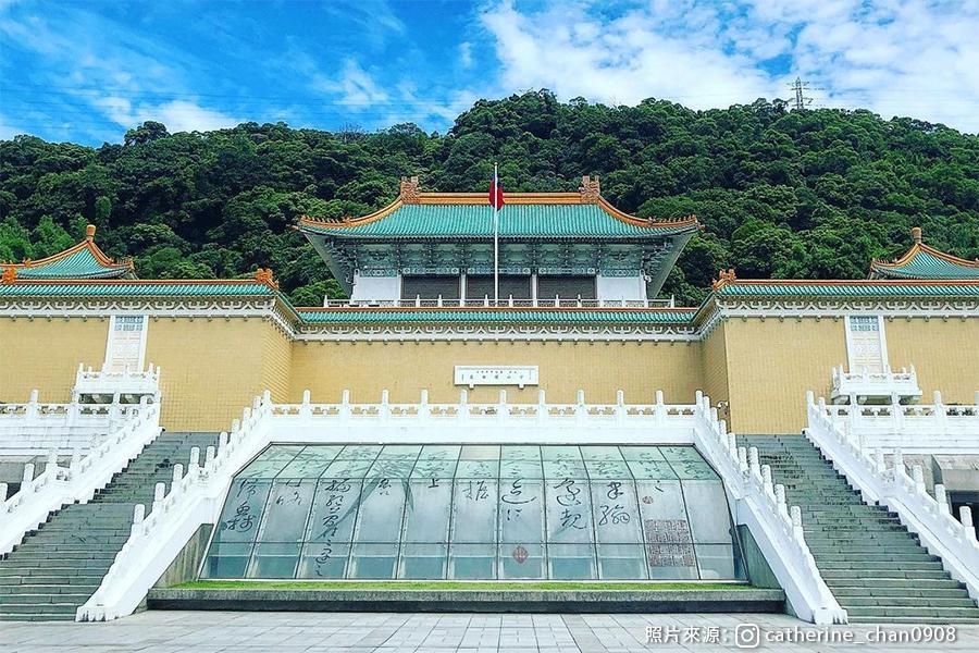 
                                                                                                        【高鐵心旅程】烏來漫步遊、靜心農禪寺、故宮博物院、新板希爾頓 二日
                                                                                                        