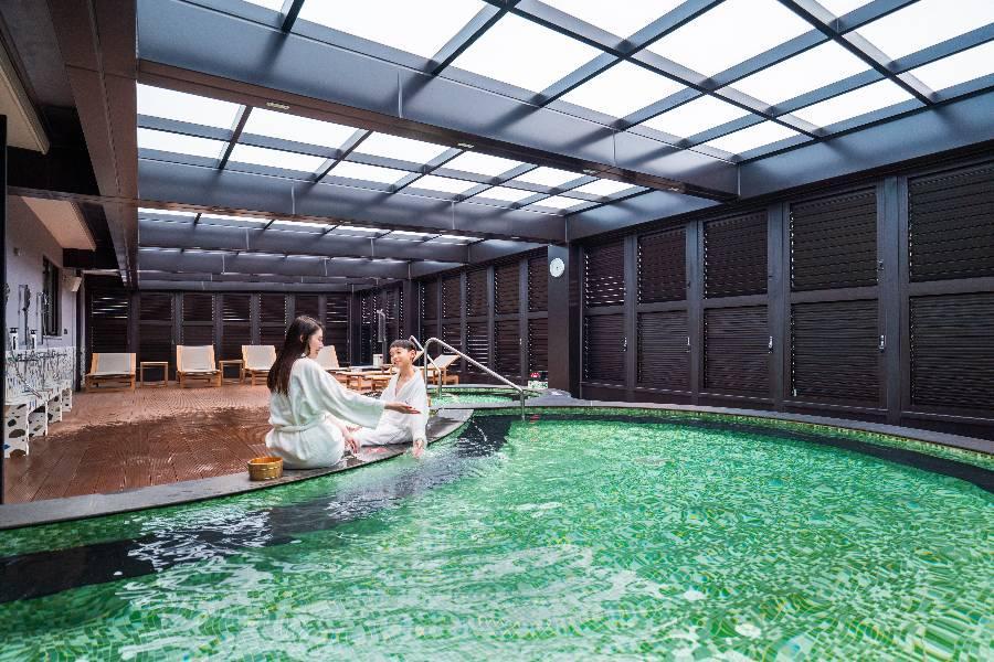 
                                                                                                        【高雄出發】溪頭米堤綠光竹林歐風城堡、日月潭溫德姆溫泉饗宴高鐵三日
                                                                                                        