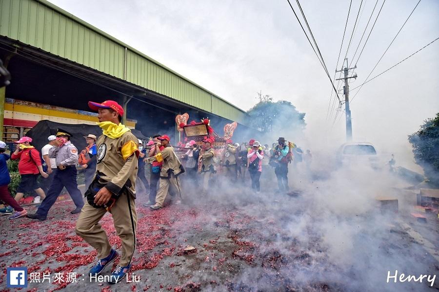 
                                                                        【媽祖遶境】跟著大甲媽祖4/20(一)第三日進香一日遊-台中出發
                                                                        