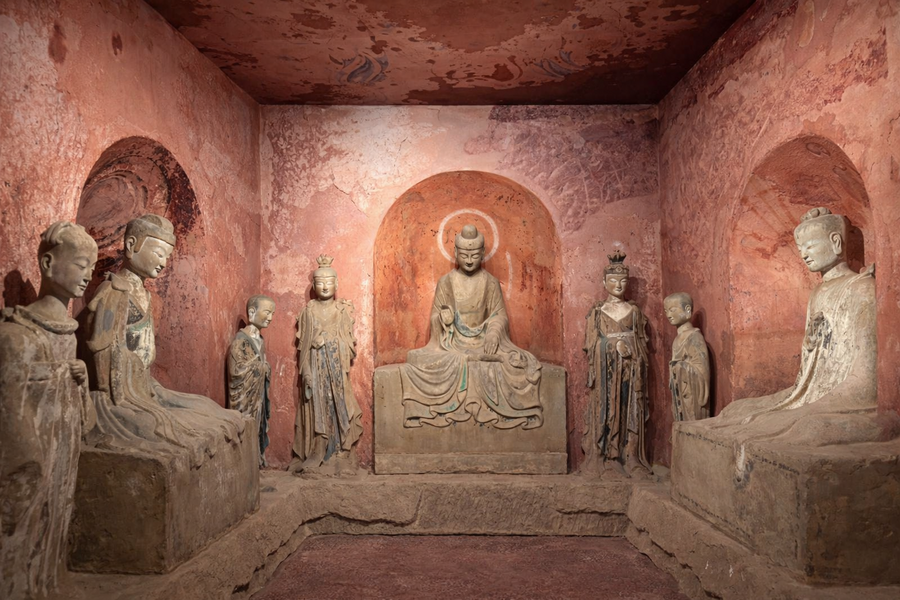 
                                                                        【高雄補助】跨越千年石窟、漢來蔬食、絢麗瑰寶諦願寺、景泰藍妙崇寺三日
                                                                        