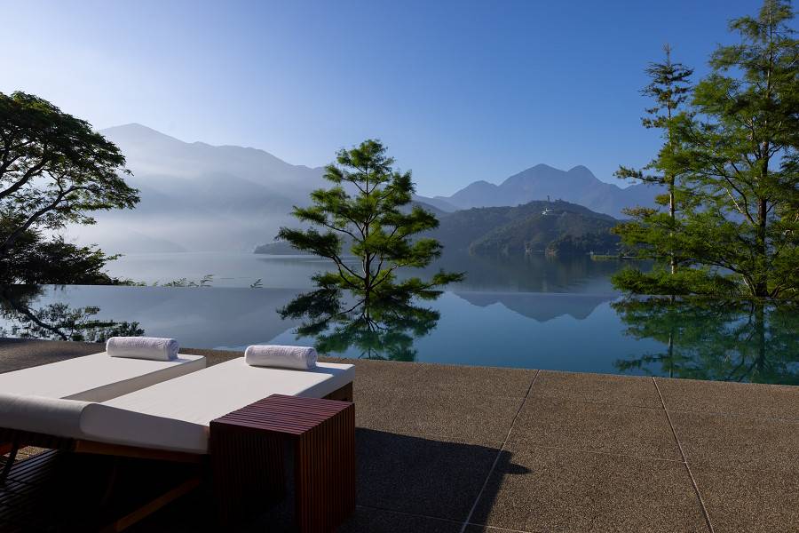 
                                                                                                        【尊爵典藏】阿里山森鐵五星行館・新中橫玉山國家公園・涵碧樓湖畔頂奢三日
                                                                                                        