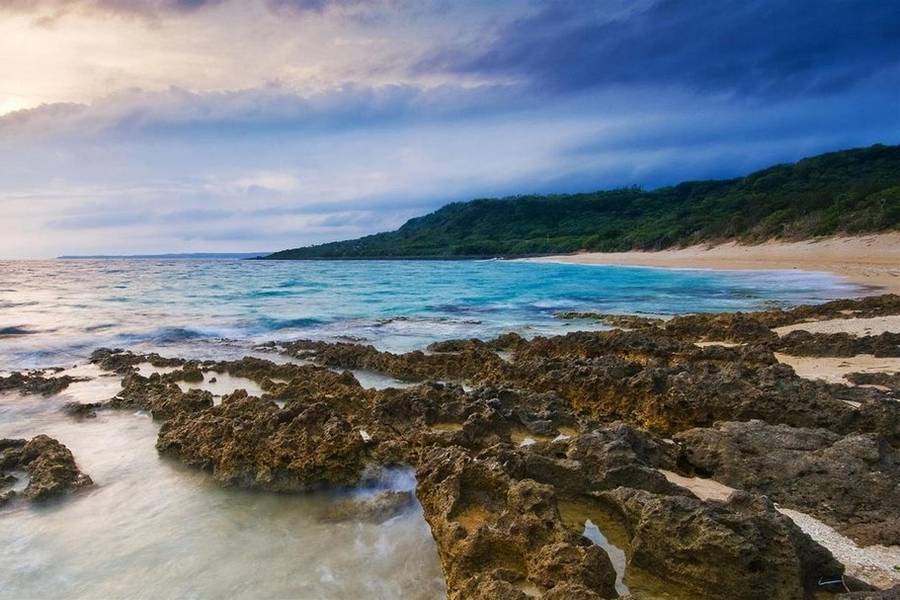 
                                                                        【南島斯卡羅】世界十二美關山夕照、白沙灣貝殼海灘、海上教堂 墾丁三日
                                                                        