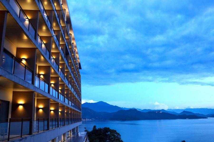 
                                                                        奢享五星日月潭雲品酒店～全程無自理餐、楓樺台一休閒農場、車埕聚落二日遊
                                                                        