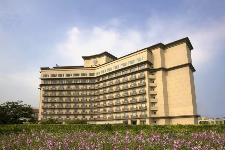 
                                                                                                        城市商旅航空館
                                                                                                        