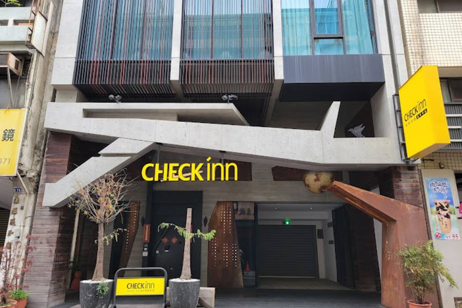 
                                                                                                        雀客旅館台中中山
                                                                                                        