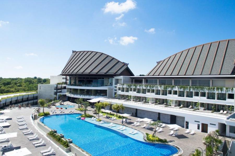 
                                                                        峇里島烏魯瓦圖萬麗度假飯店
                                                                        