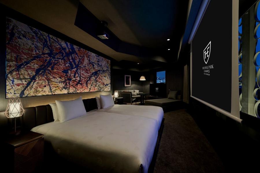 
                                                                                                                        銀座Corridor 皇家花園CANVAS
                                                                                                                        