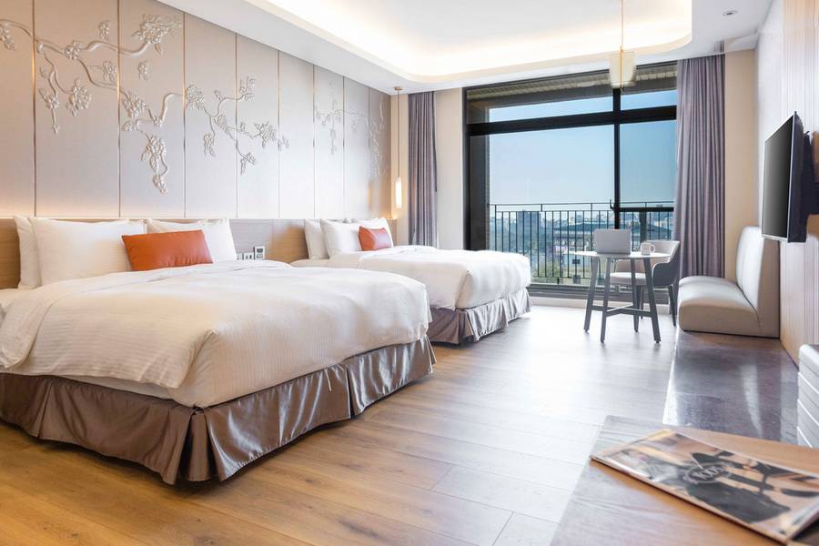 
                                                                        【高鐵假期-搭高鐵慢遊彰化】彰化鹿港澄悅酒店2日自由行
                                                                        