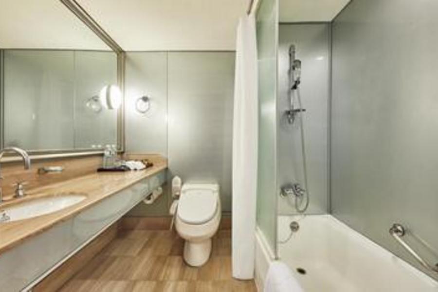 
                                                                        【高鐵假期-搭高鐵送住宿】台北凱撒大飯店二日自由行
                                                                        