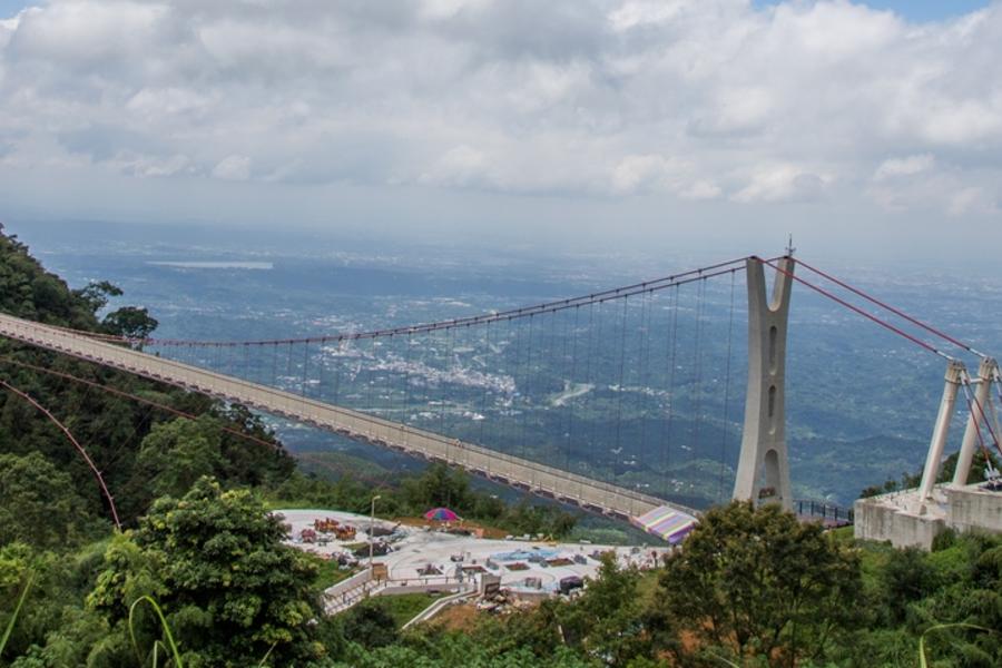 
                                                                        【故宮南院．江戶浮世之美】嘉義太平雲梯雲海．故宮南院1日豐富行
                                                                        