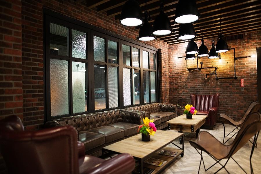 
                                                                                                        【高鐵假期-搭高鐵送住宿】高雄城市商旅駁二館二日自由行
                                                                                                        