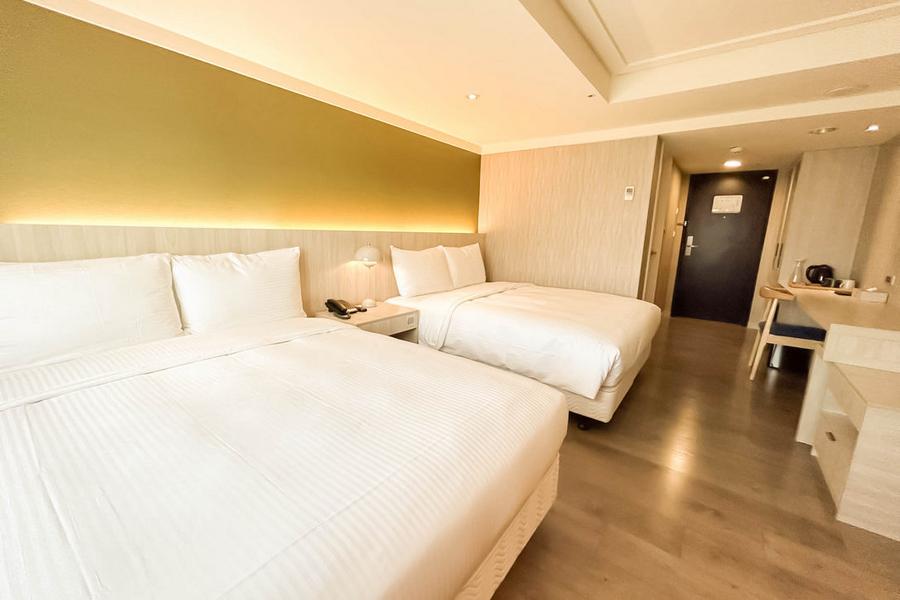 
                                                                                                        【高鐵假期_搭高鐵送住宿】台中葉綠宿．茶覺旅二日自由行
                                                                                                        