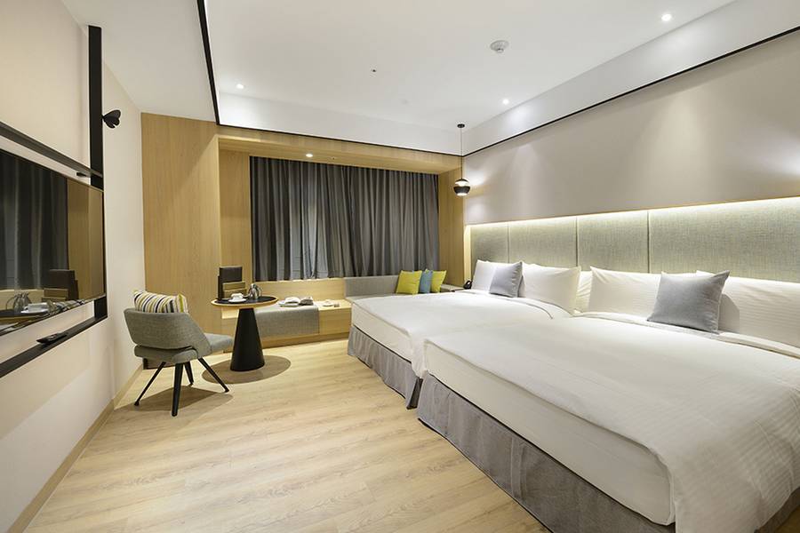 
                                                                                                        【高鐵假期-搭高鐵送住宿】長榮文苑酒店(嘉義)2日自由行
                                                                                                        