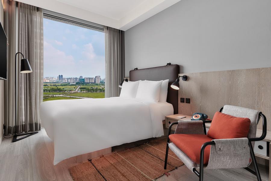 
                                                                        【高鐵假期-沁涼一夏】台中豐邑MOXY酒店2日自由行
                                                                        