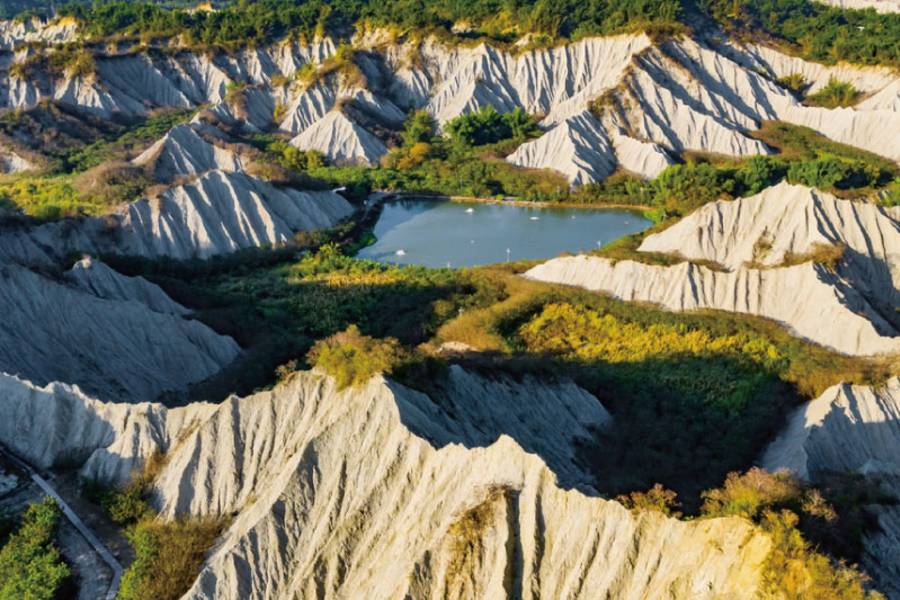 
                                                                                                        【高鐵假期-搭高鐵．送租車】高雄和運租車(12小時)一日自駕遊
                                                                                                        