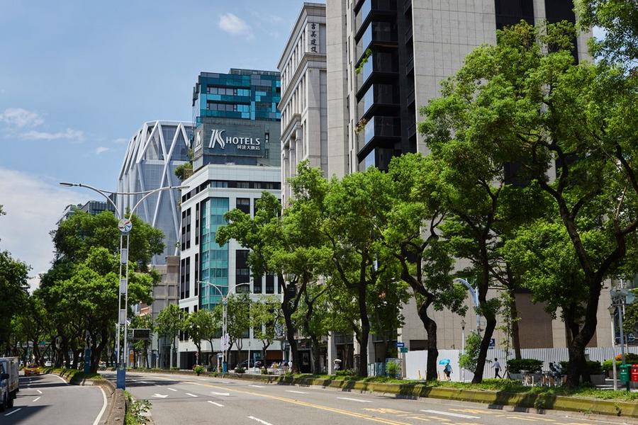 
                                                                                                        【高鐵假期-2026台北燈節】柯達大飯店台北二店2日自由行
                                                                                                        