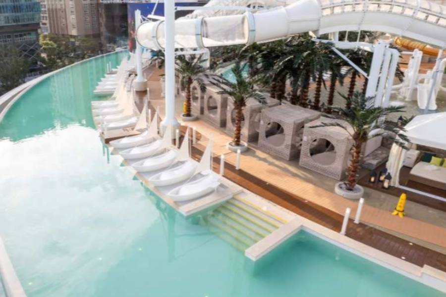 
                                                                        【韓國】釜山｜海雲台| Club D Oasis｜入場門票
                                                                        