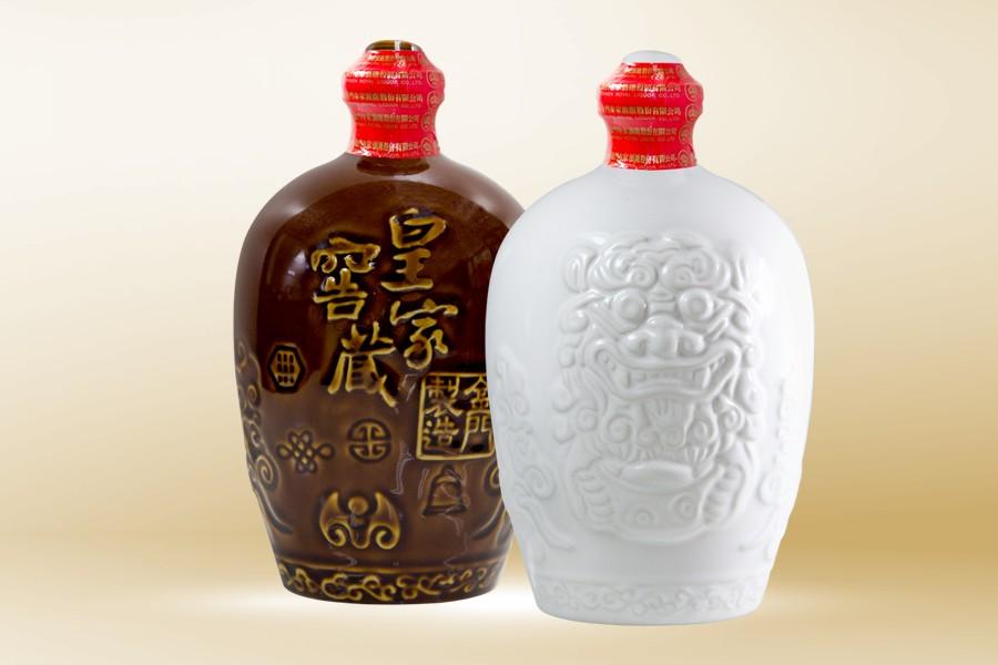 皇家窖藏風獅爺(古銅色、白色)58度-750ML