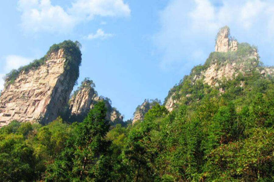 
                                                                        天子山
                                                                        