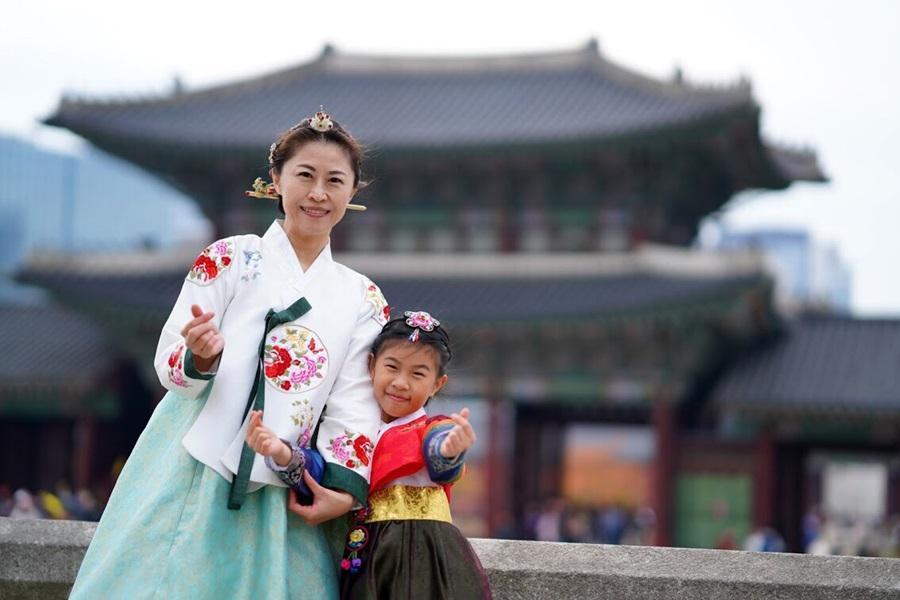 
                                                                                                        韓國親子樂｜不進人蔘保肝、升等市區、樂高樂園、韓服遊古宮、瑞士村羊咩咩5日
                                                                                                        