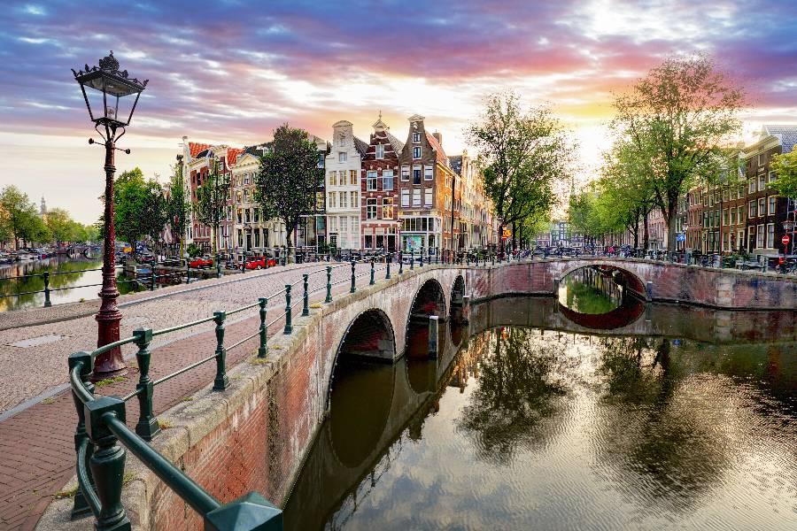 
                                                                                                        🌙 ◍阿姆斯特丹機+酒◍🌙
                                                                                                        