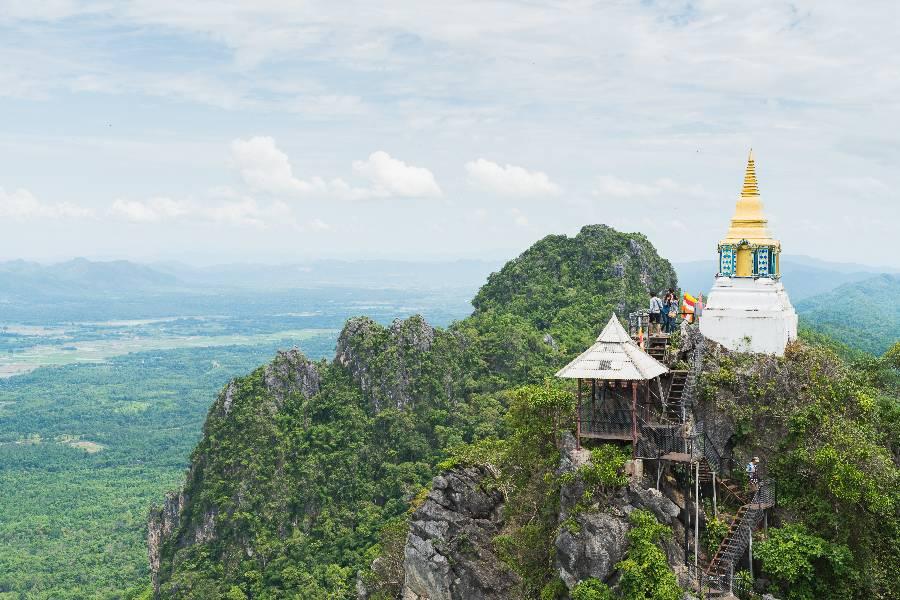 
                                                                        ☄︎清邁 機+酒☄︎
                                                                        