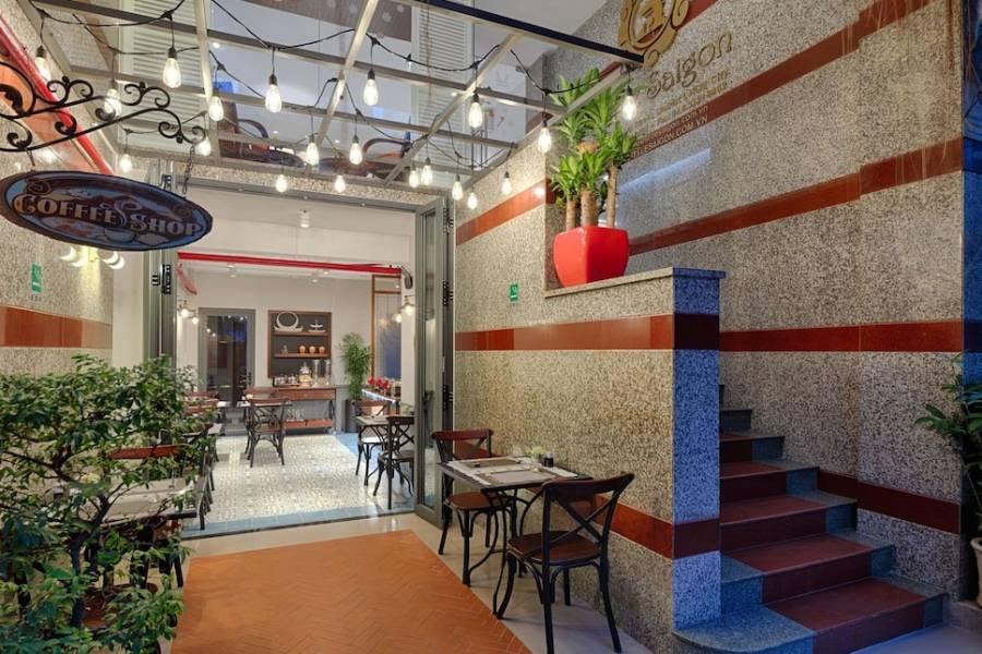 ღ胡志明西貢小精品飯店ღ 機+酒