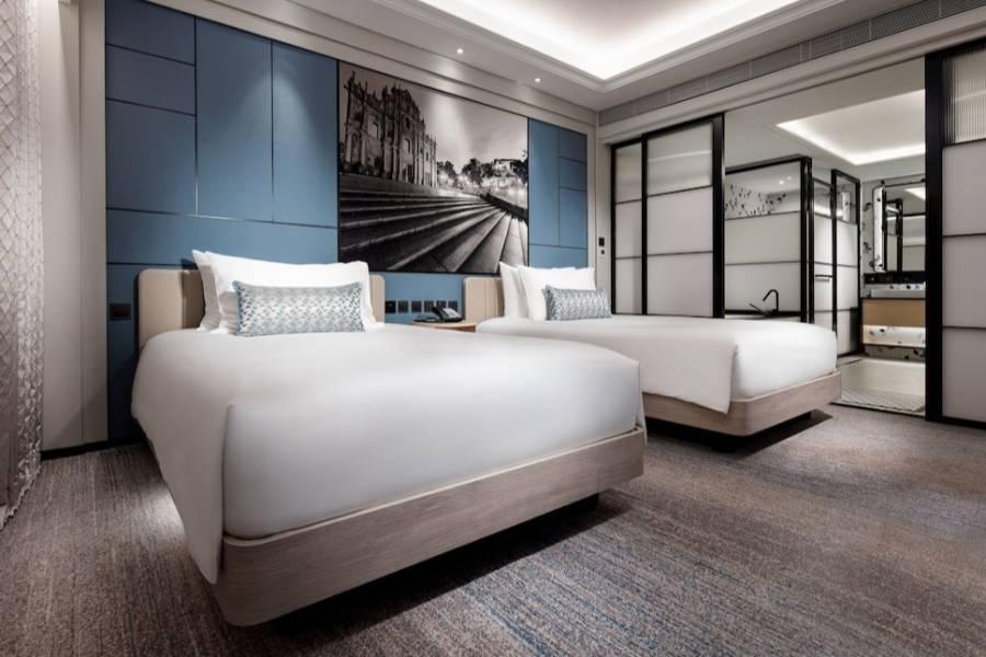 
                                                                                                                        葡京人酒店_機+酒
                                                                                                                        