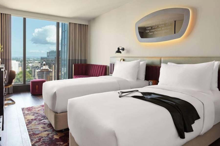 🛌奧克蘭英迪格飯店✈️ 機+酒