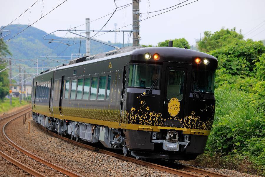 
                                                                        匯集當地精華，連結旅客與當地緣分
                                                                        