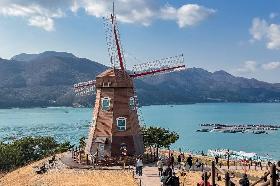 
                                                                        巨濟島 神仙眺望臺x陶藏浦風之丘
                                                                        