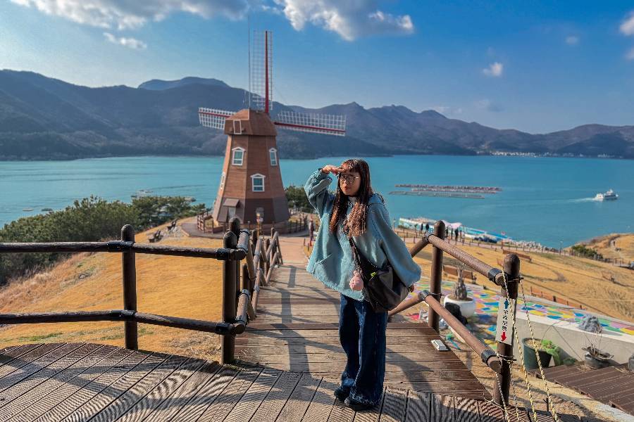 
                                                                        神仙眺望臺x陶藏浦風之丘
                                                                        