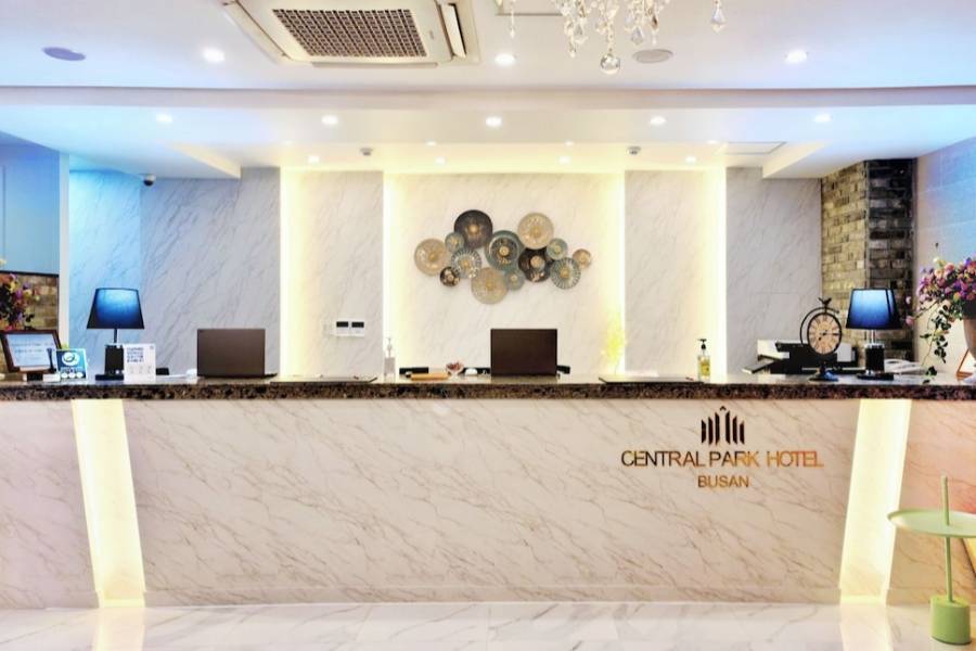 
                                                                        釜山中央公園飯店 機+酒
                                                                        