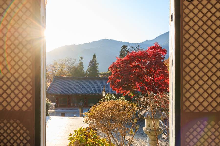 
                                                                        河東雙溪寺
                                                                        