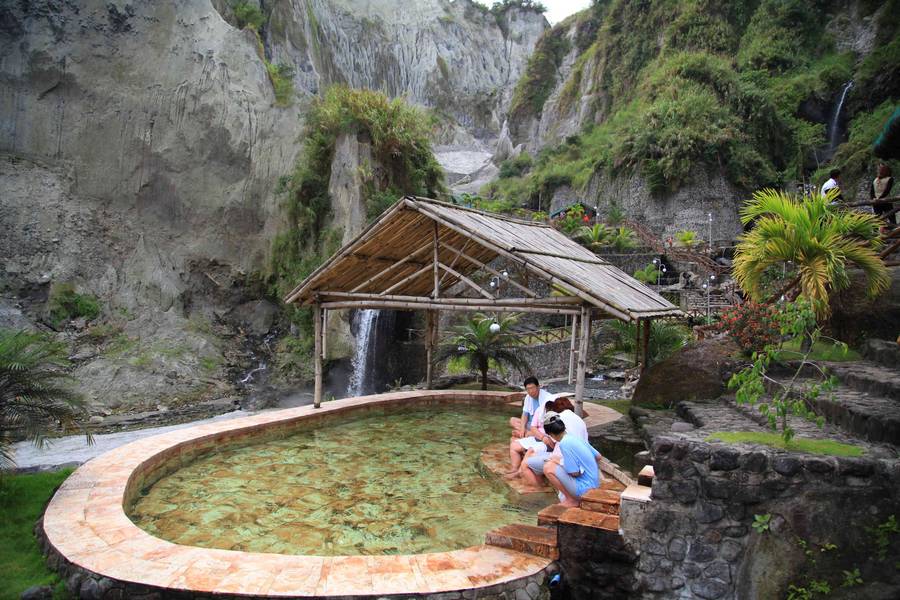 
                                                                        皮納圖伯火山區
                                                                        