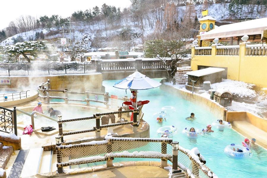 
                                                                                                        2/14.15【保住3晚明洞】長榮豪經艙.愛寶加勒比海灣.樂天塔.韓服遊古宮4日 (早去晚回) 
                                                                                                        