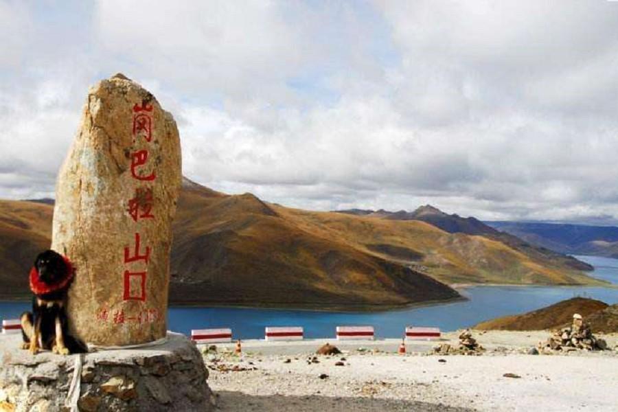 崗巴拉山口