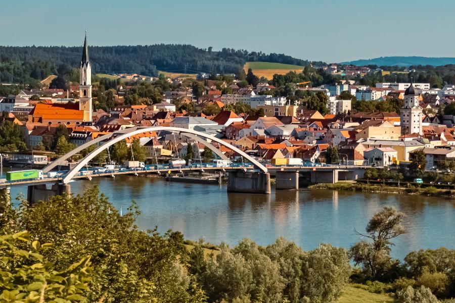 
                                                                                                        【寰宇河輪假期】金秋多瑙．美學風華．全包式12日(艾蜜麗號-新船)
                                                                                                        