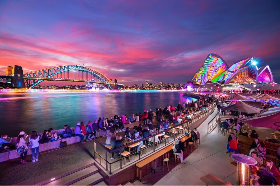 
                                                                                                        Vivid Sydney 繽紛雪梨燈光節
                                                                                                        