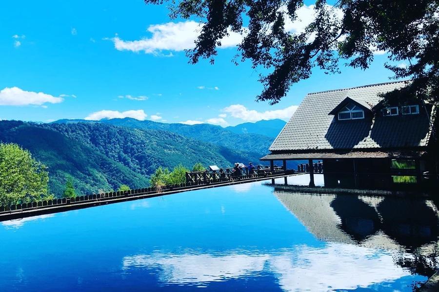 
                                                                                                        【農場綠遊】福壽山鴛鴦湖天池、武陵天空之鏡、雪霸櫻花鉤吻鮭自然生態二日
                                                                                                        