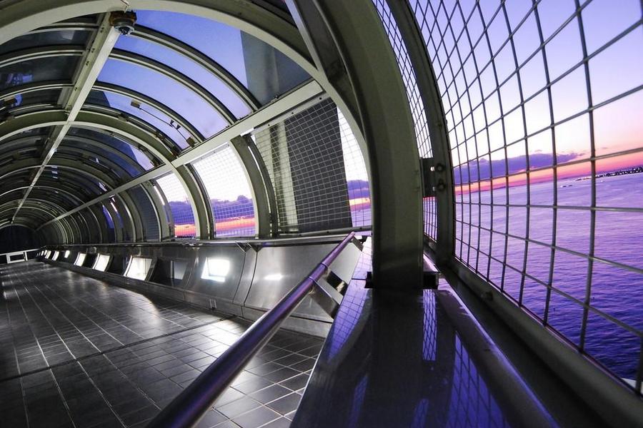 
                                                                                                        舞子海上玻璃步道
                                                                                                        