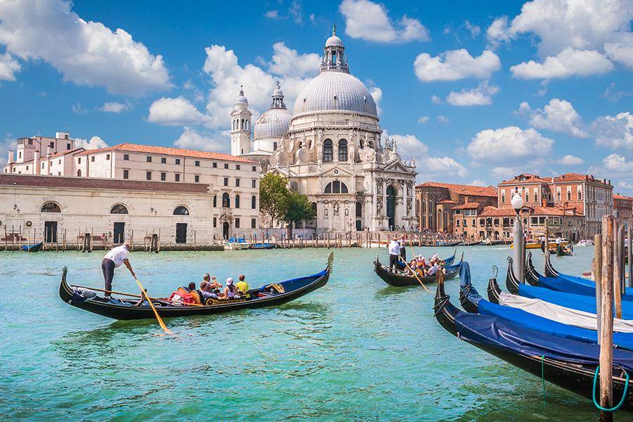
                                                                        威尼斯貢多拉
                                                                        