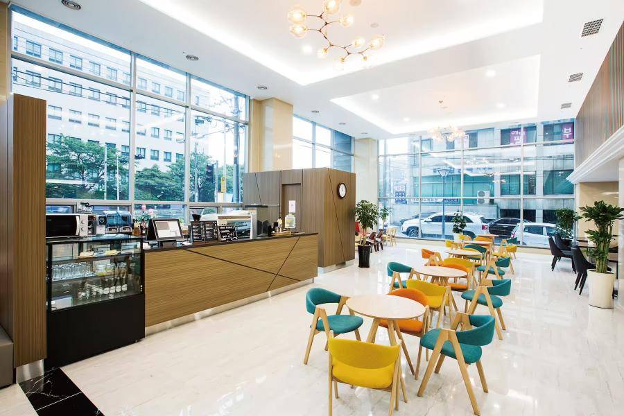 Ramada by Wyndham Jeju City Hall